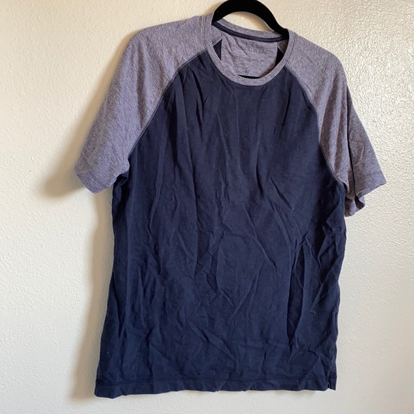Banana Republic Men’s “the Vintage T”